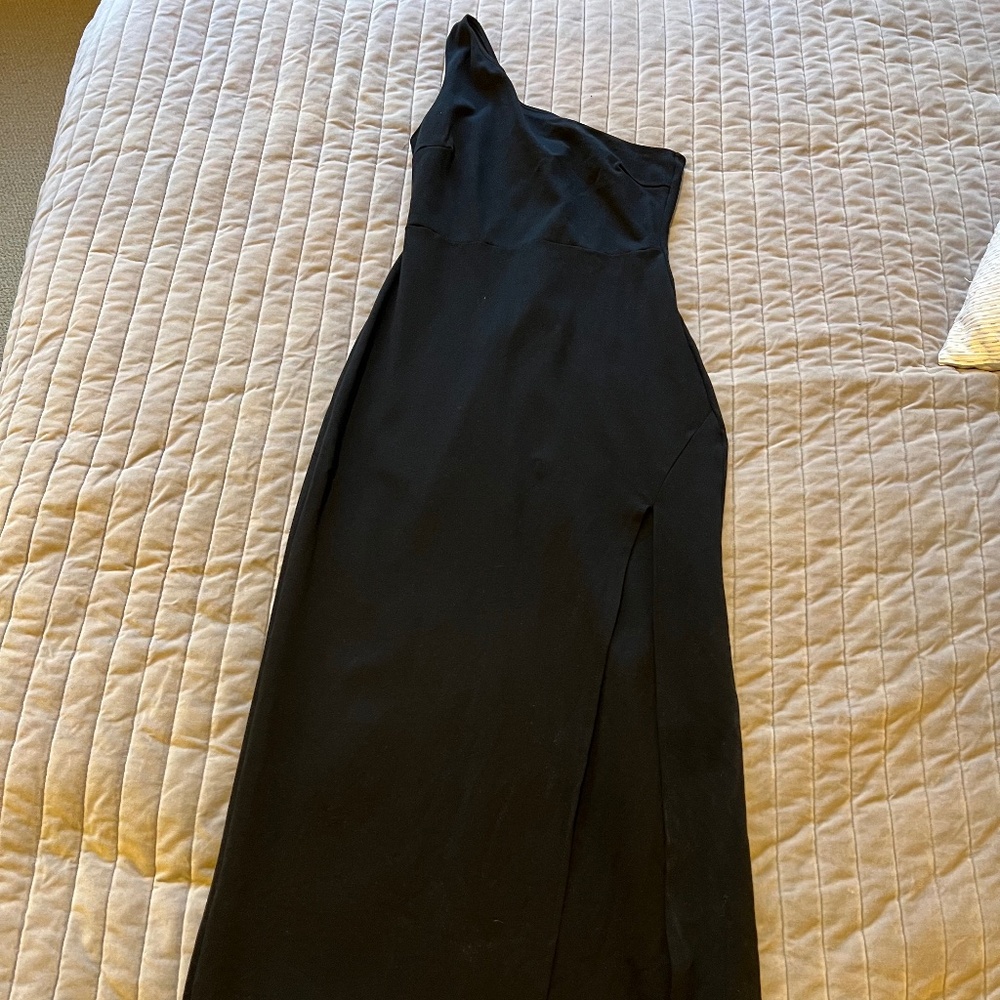 Black Lulu’s Gown